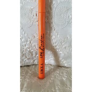 The LWYA by Kim Gravel Line Backer Liquid Eyeliner in "Midnight"